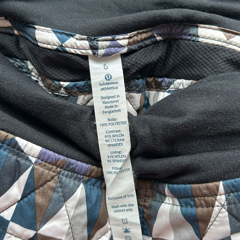 Lululemon Quilted Geometric Patterned Women's Sho… - image 4